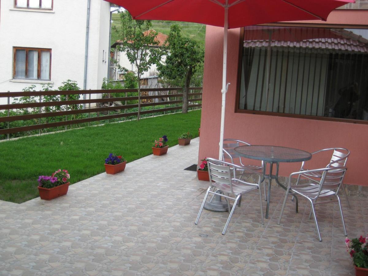 Къща За Гости Романс Yagodina Exterior foto