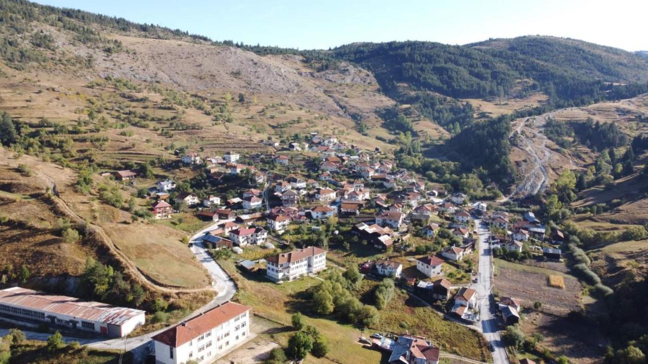 Къща За Гости Романс Yagodina Exterior foto